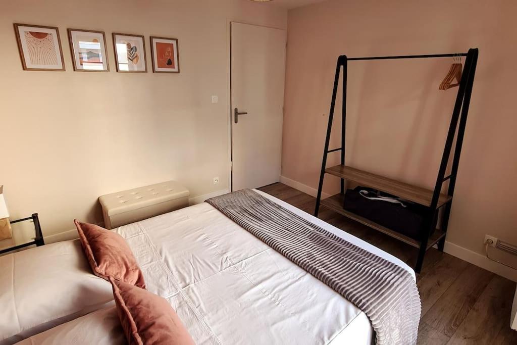 Villa Le Nid Des Epesses Les Épesses Esterno foto